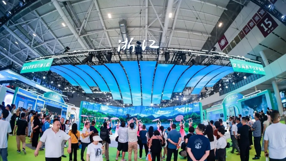 让世界看见温州匠心——鸿鑫雕塑亮相深圳文博会